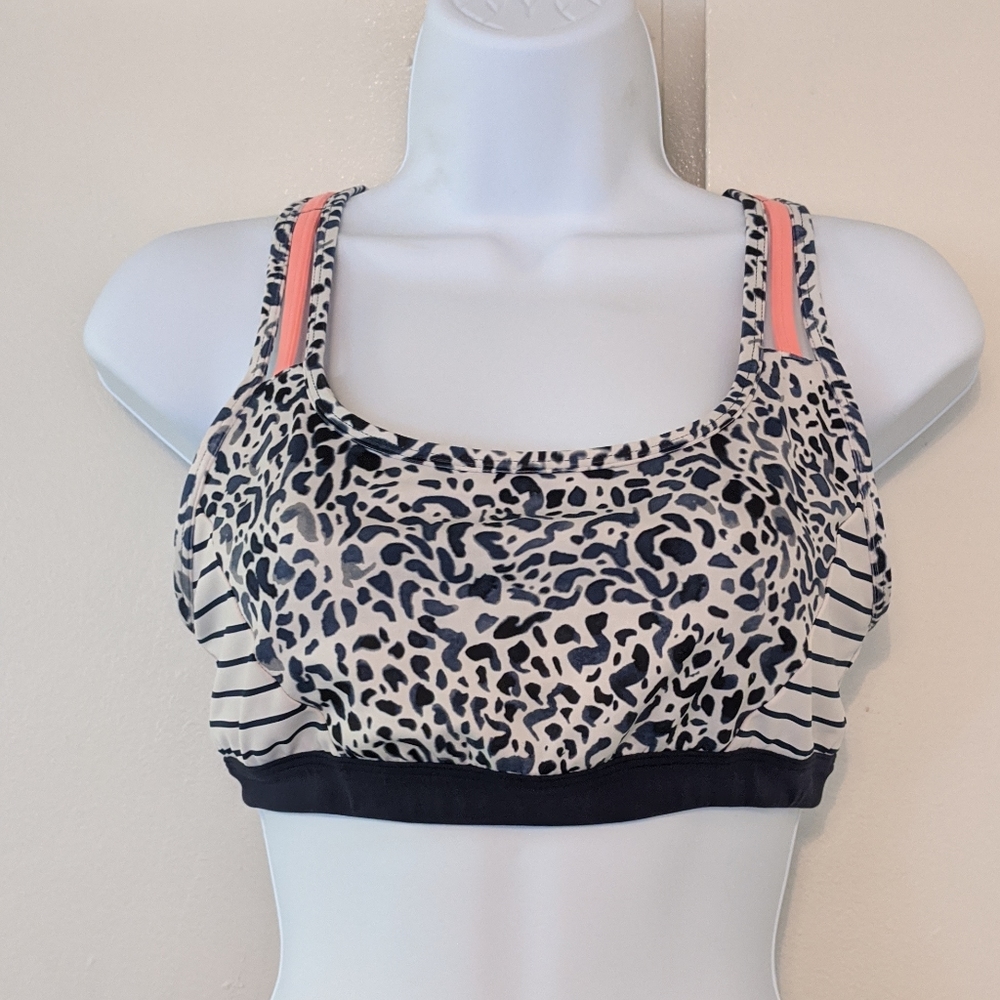 Athleta Petal Block Fully Focus Sports Bra Sz S